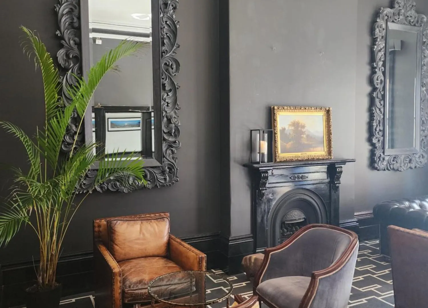 ****  Macquarie Manor Hotel Hobart Australia