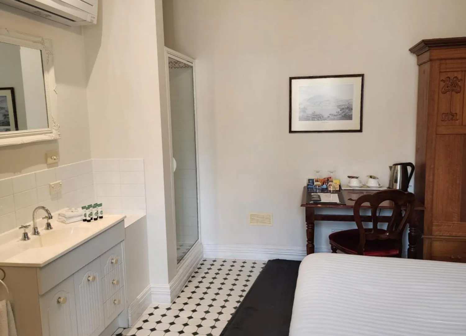 Macquarie Manor Hotel Hobart