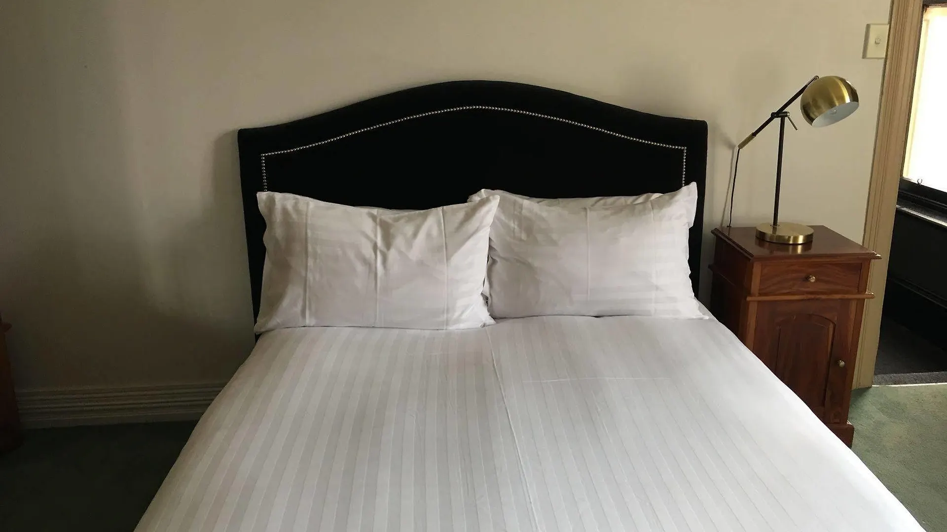 Macquarie Manor Hotel Hobart Australia