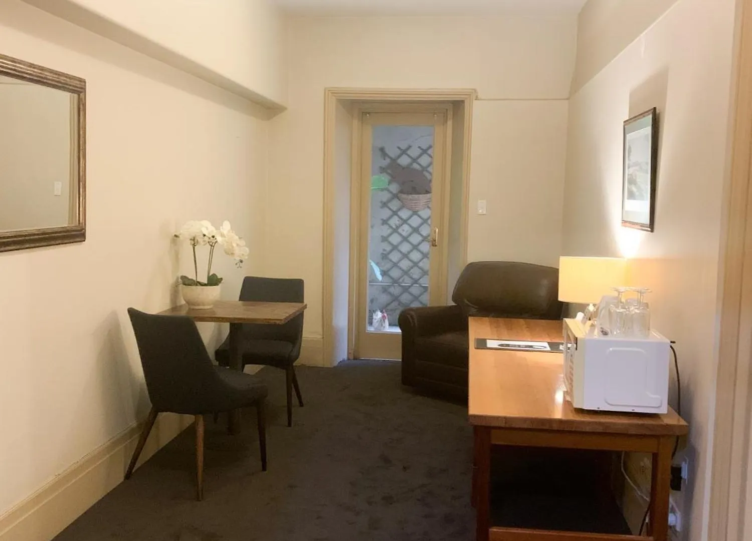 Macquarie Manor Hotel Hobart 4*,