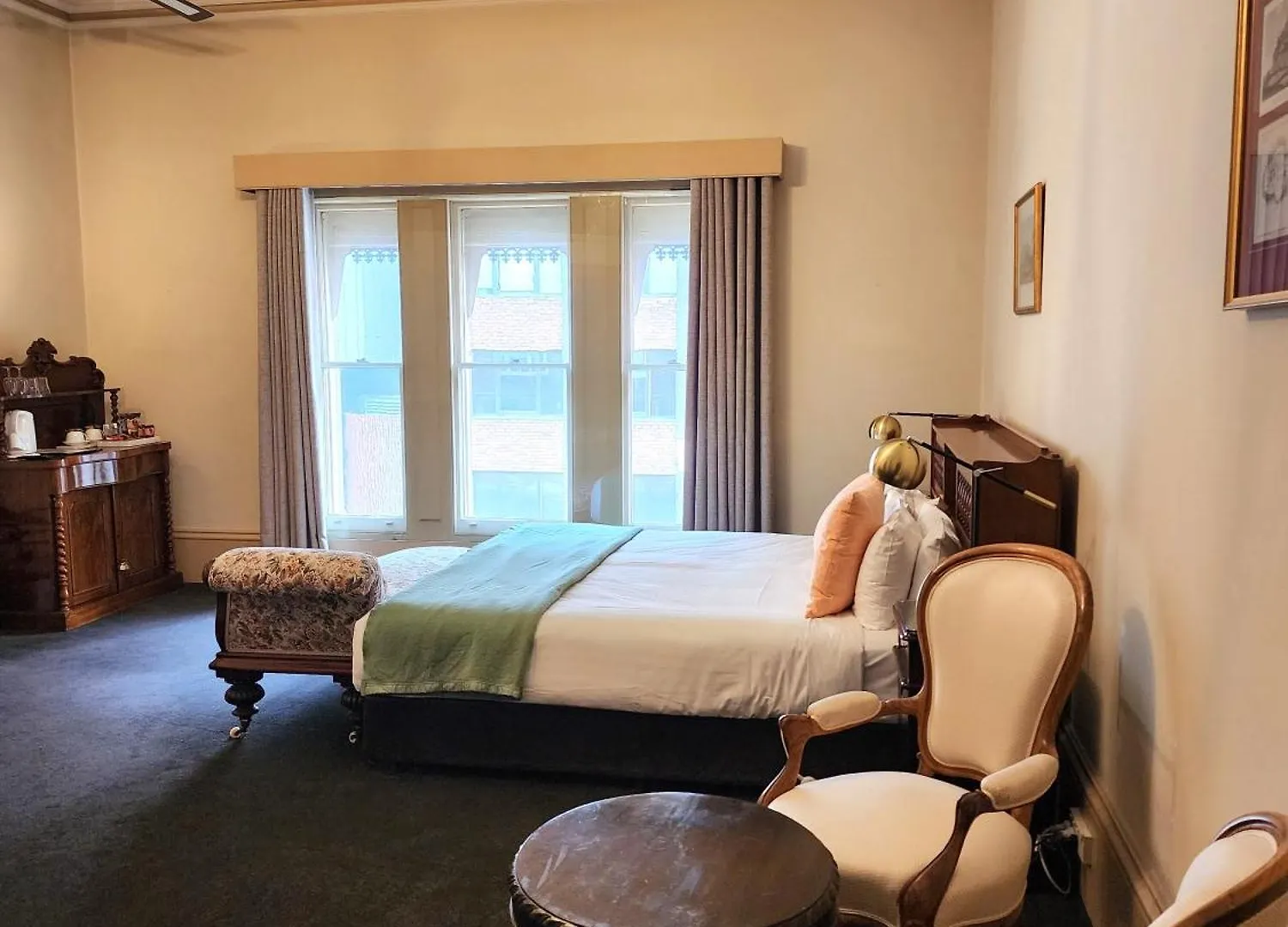 Macquarie Manor Hotel Hobart